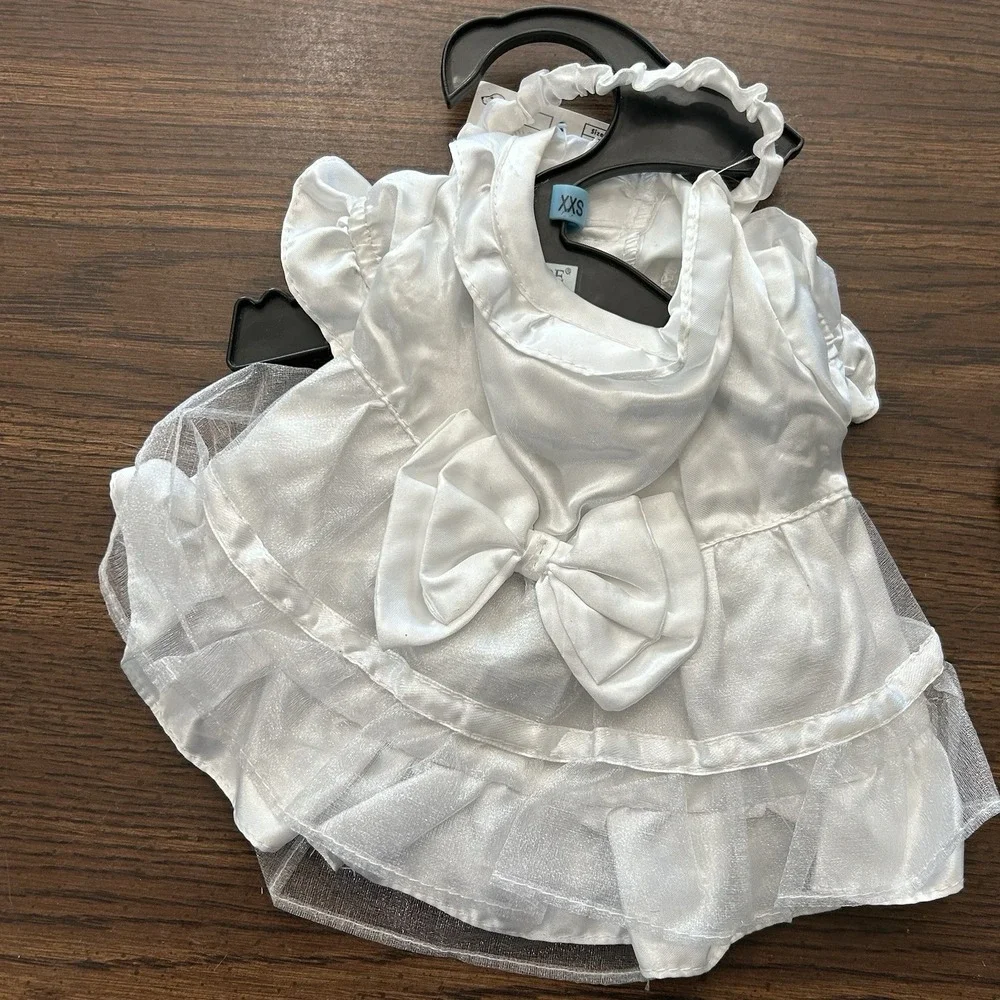 Dog Wedding Dress‎ Size XXS Yappily Ever After Attached Veil